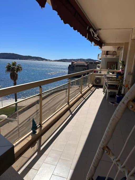 Appartement Panoramique Sur Mer Toulon Exterior foto
